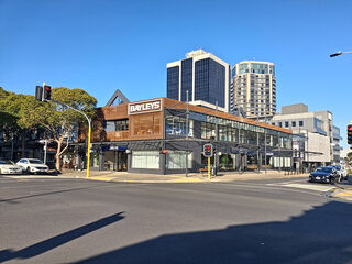 Northcross Street, Takapuna, Auckland.