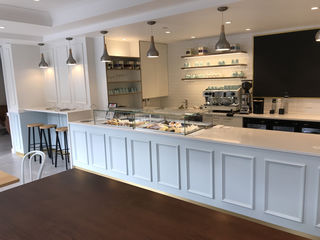 Swiss-BelSuites Cafe, Victoria St, Auckland.