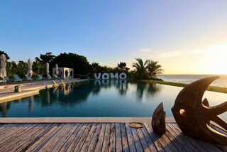 Rocks Pool Vomo, Fiji.